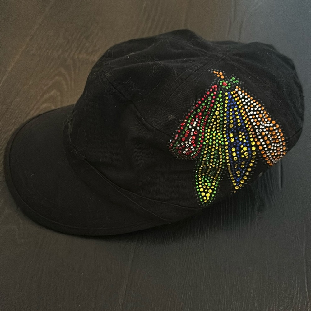 Chicago Blackhawks rhinestone hat